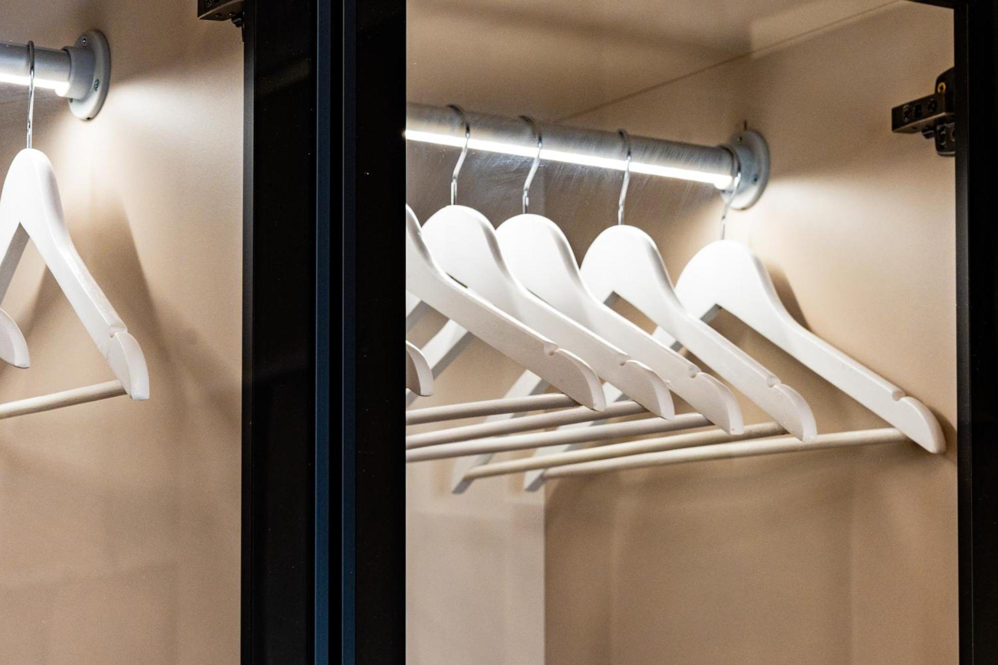 Fashion Stay-Valentino Apartment - By Openhouse Giroc Exterior photo