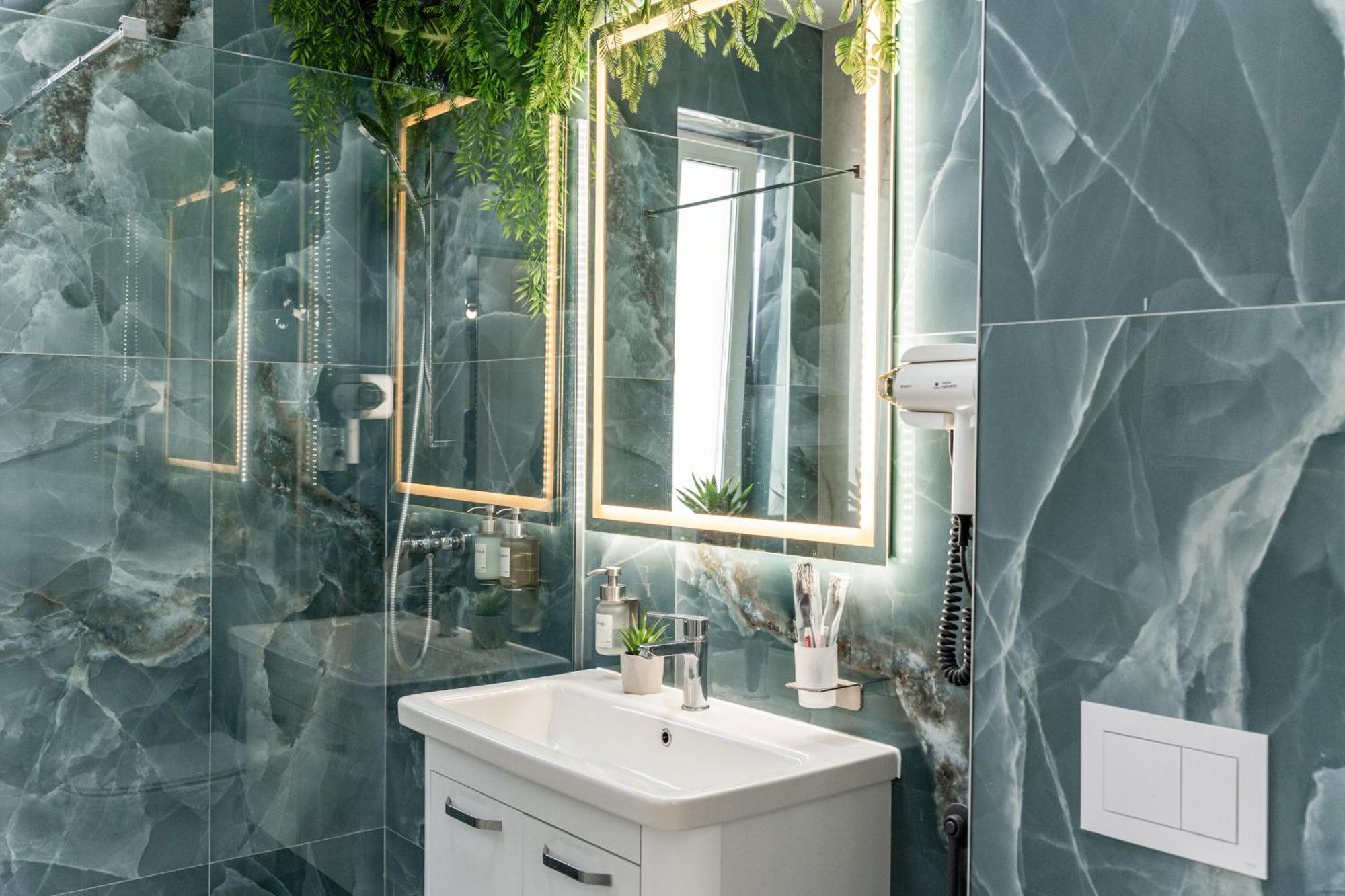 Fashion Stay-Valentino Apartment - By Openhouse Giroc Exterior photo