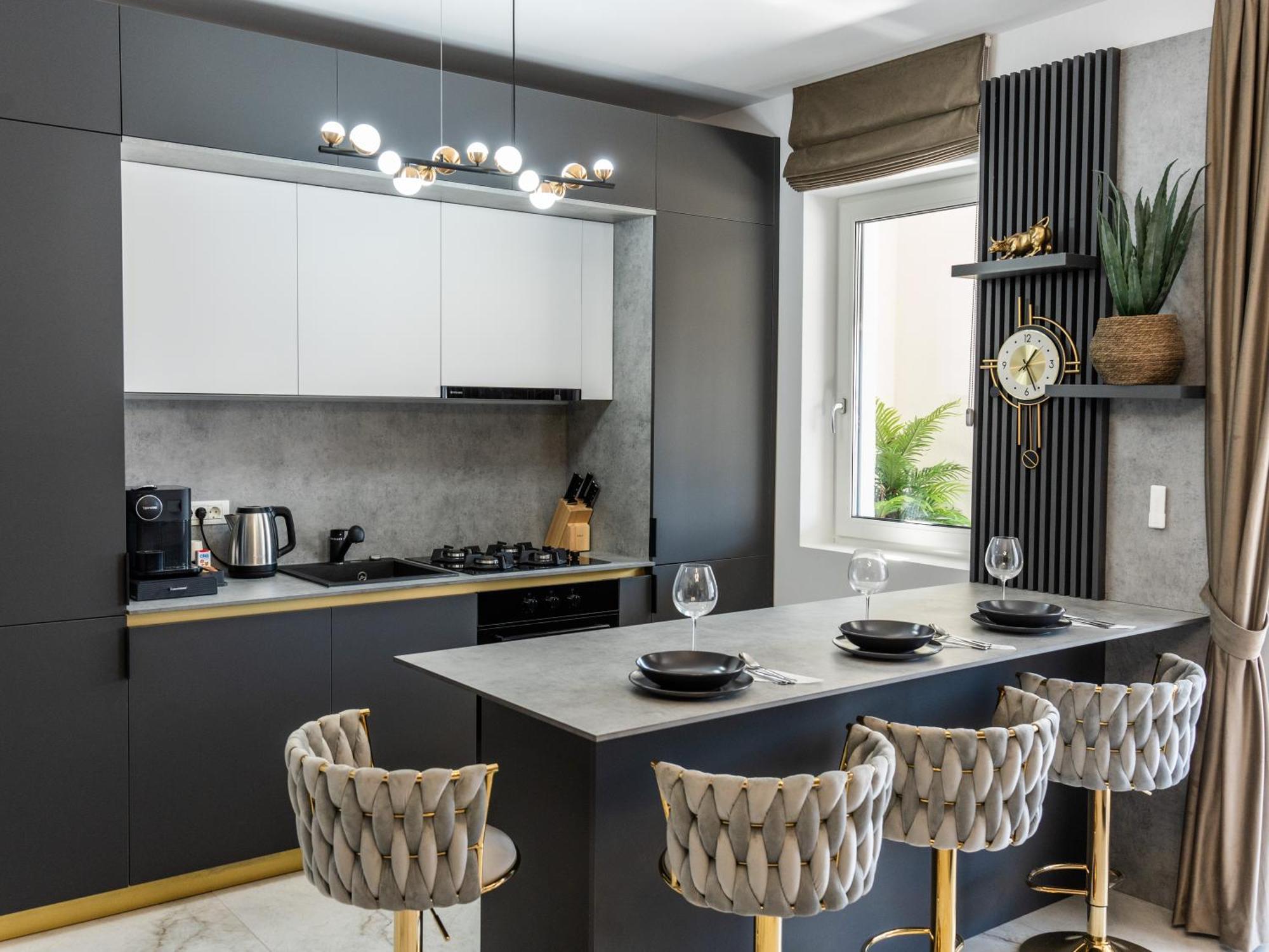 Fashion Stay-Valentino Apartment - By Openhouse Giroc Exterior photo
